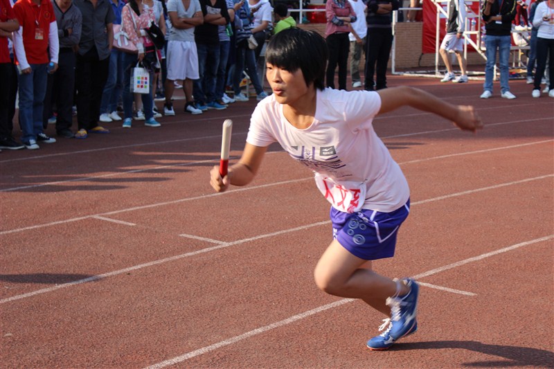 蔡佳丽同学的英姿.jpg